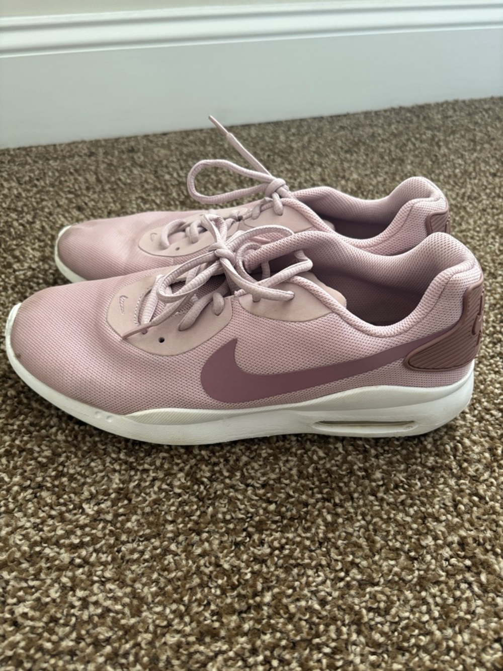 Nike Air Max Oketo Women’s Size 11 Plum Dust Pink Sneakers Running Shoes